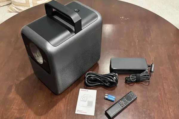 Đánh giá Soundcore Nebula X1: Rạp chiếu phim cho khu phố
